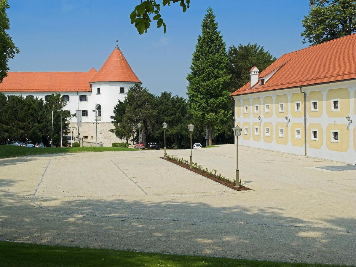 Obrezje Mokrice Castle Estate酒店 外观 照片