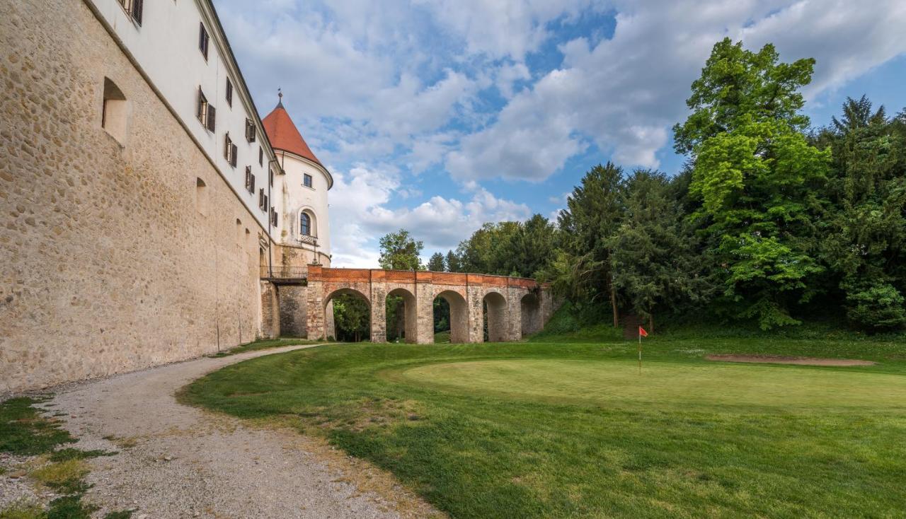 Obrezje Mokrice Castle Estate酒店 外观 照片